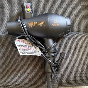 Sri Salon Dry Pro Hair Dryer